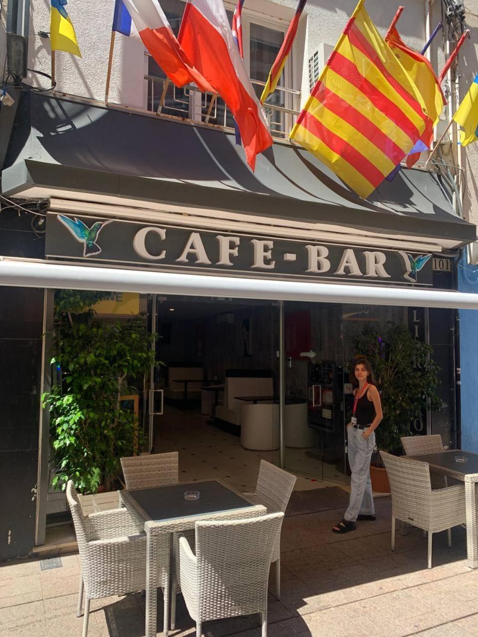 Hotel Colibri Calella Esterno foto