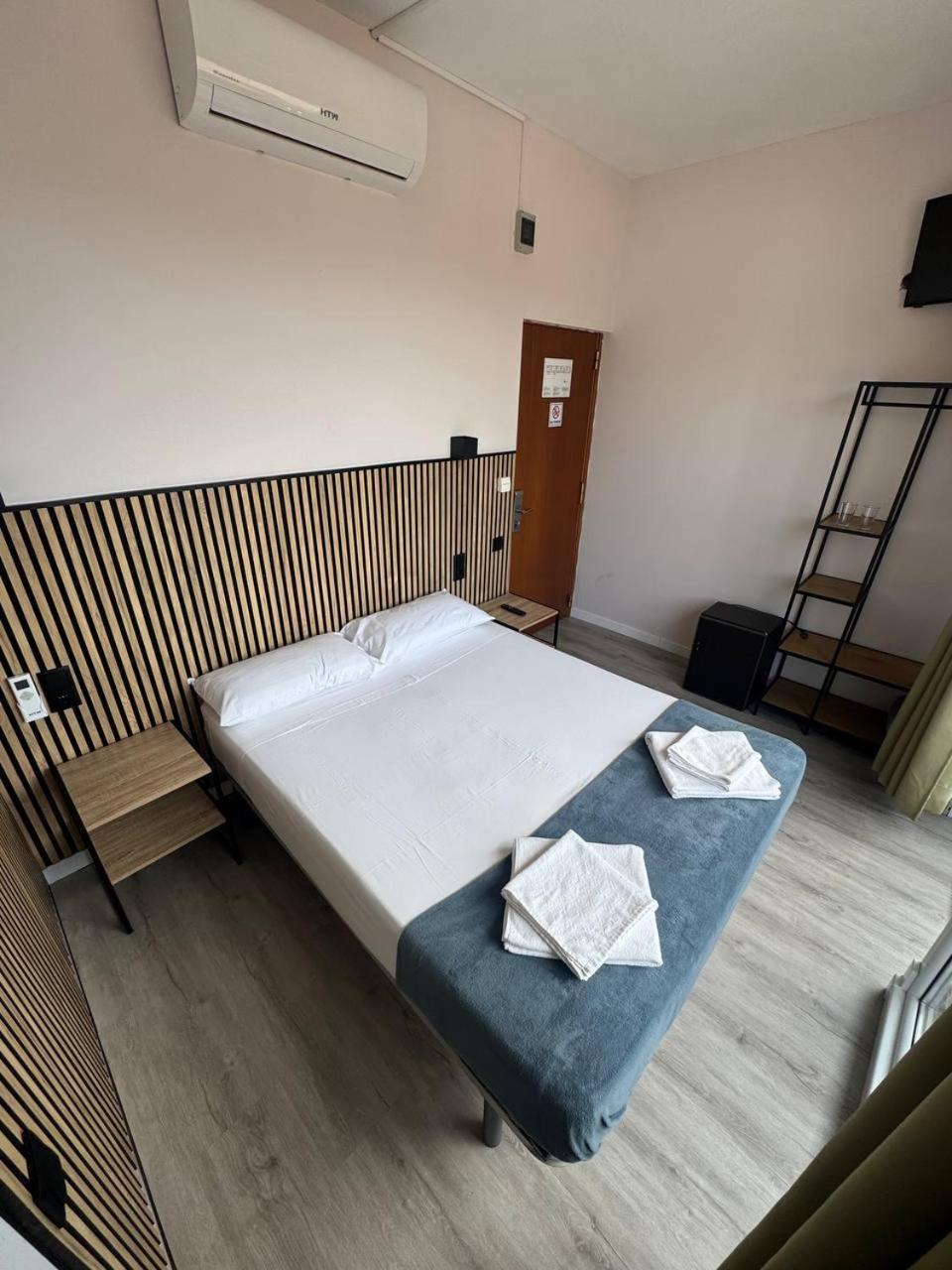 Hotel Colibri Calella Esterno foto